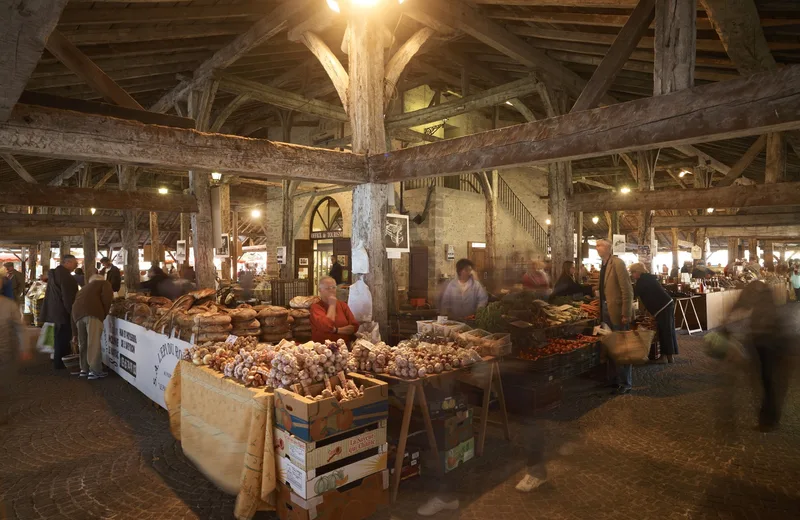 Marché de Revel
